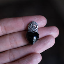 Load image into Gallery viewer, Black Onyx Rose Ring