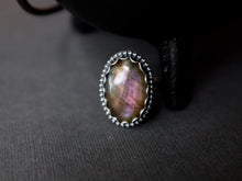 Load image into Gallery viewer, Size 11 Purple Labradorite ring