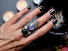 Load image into Gallery viewer, Size 10 Labradorite and Onyx ring
