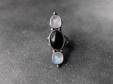 Load image into Gallery viewer, Size 7 Shadows and Light Triple Stone Ring