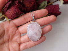 Load image into Gallery viewer, Rose Quartz Pendant 4