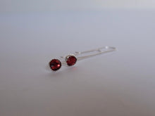 Load image into Gallery viewer, Garnet Drop Earrings 2