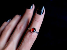Load image into Gallery viewer, Size 7 Garnet ring