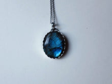 Load image into Gallery viewer, Labradorite Pendant 2