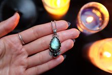Load image into Gallery viewer, Labradorite and Shungite Amulet