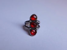 Load image into Gallery viewer, Size 6.75 Triple Garnet Ring