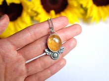 Load image into Gallery viewer, Sunflower Bloom Citrine Pendant 2