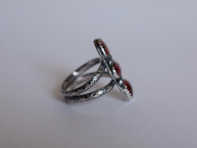 Load image into Gallery viewer, Size 8 Triple Garnet Ring