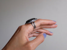 Load image into Gallery viewer, Size 7.5 Labradorite Statement Ring