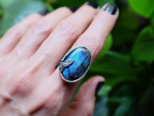 Load image into Gallery viewer, Size 7 Labradorite Butterfly Ring