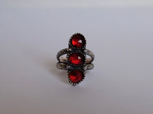 Load image into Gallery viewer, Size 6.75 Triple Garnet Ring