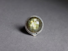 Load image into Gallery viewer, Size 8 Faceted Labradorite ring