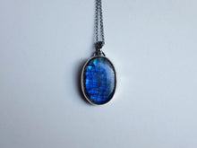 Load image into Gallery viewer, Labradorite Pendant