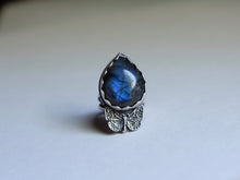 Load image into Gallery viewer, Size 6 Labradorite Butterfly Ring