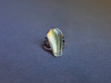 Load image into Gallery viewer, Size 5 Labradorite coffin ring