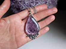 Load image into Gallery viewer, Gem Lepidolite Flowers Pendant