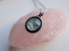Load image into Gallery viewer, Glow Green Fluorite pendant