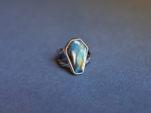 Load image into Gallery viewer, Size 6.5 Labradorite coffin ring