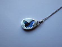 Load image into Gallery viewer, Labradorite Metamorphosis Pendant