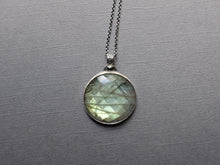Load image into Gallery viewer, Faceted Labradorite pendant