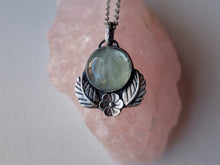 Load image into Gallery viewer, Bloom Green Fluorite pendant