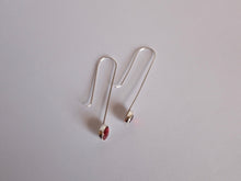 Load image into Gallery viewer, Garnet Drop Earrings 2