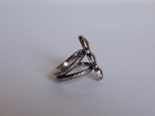 Load image into Gallery viewer, Size 6.75 Triple Garnet Ring