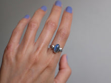 Load image into Gallery viewer, Size 7.5 Triple Moon Labradorite Ring