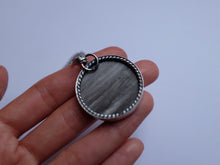 Load image into Gallery viewer, Full Moon pendant - sr