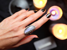 Load image into Gallery viewer, Size 10.5 Labradorite* ring