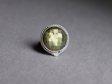 Load image into Gallery viewer, Size 8 Faceted Labradorite ring