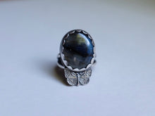 Load image into Gallery viewer, Size 10.5 Labradorite Butterfly Ring
