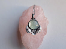 Load image into Gallery viewer, Bloom Green Fluorite pendant