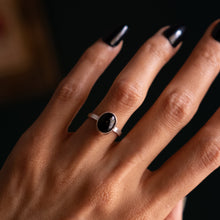 Load image into Gallery viewer, Size 5.5 Black Onyx Ring
