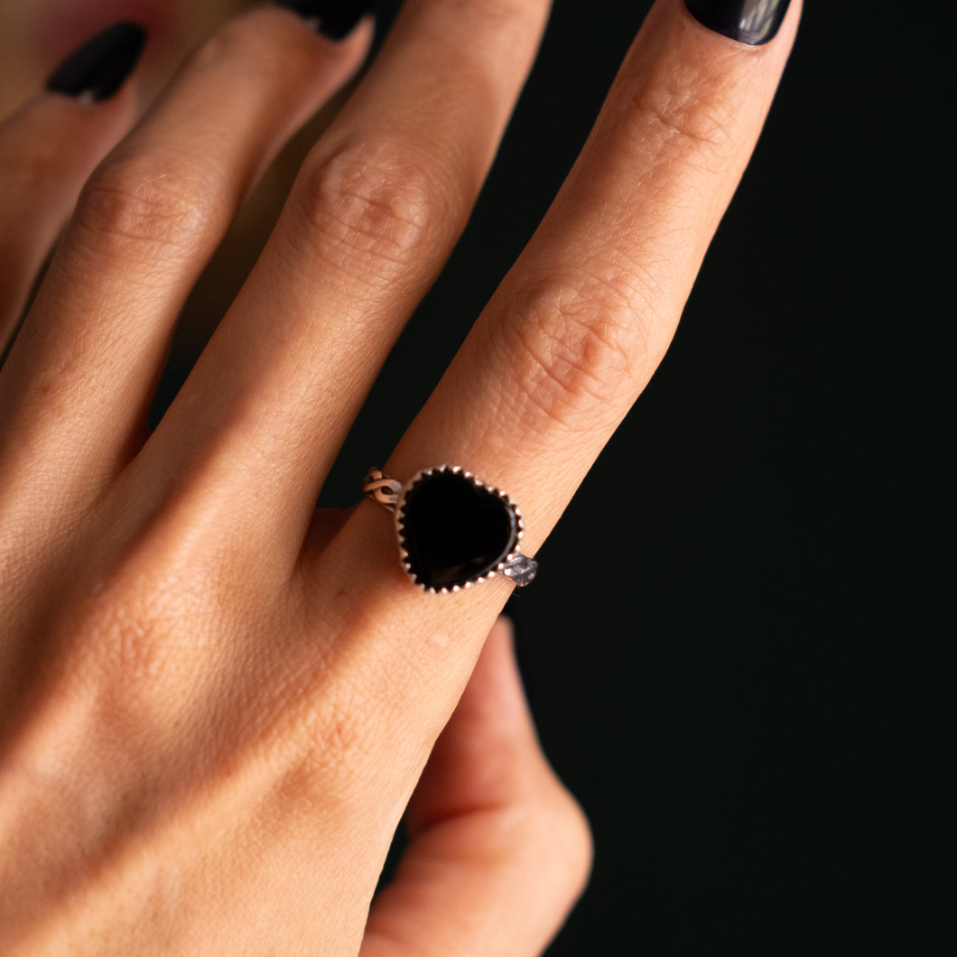 Size 8 Black Onyx Heart Ring