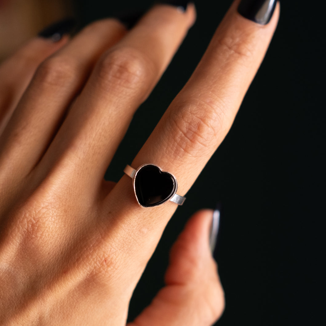 Size 7.5 Black Onyx Heart Ring