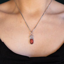 Load image into Gallery viewer, Carnelian Gilly Pendant
