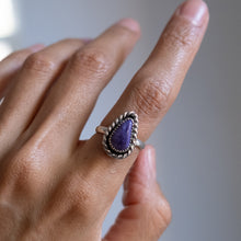Load image into Gallery viewer, Size 7.5 Charoite Ring
