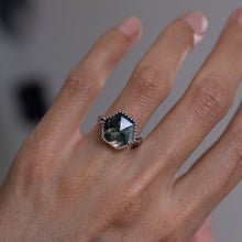 Load image into Gallery viewer, Size 6.75 Moss Agate Ring
