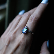 Load image into Gallery viewer, Size 7.5 Aurora Opal Ring 2
