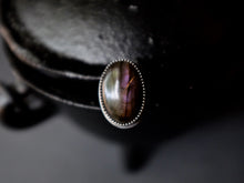 Load image into Gallery viewer, Size 9 Purple Labradorite ring
