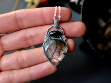 Load image into Gallery viewer, Labradorite and Onyx Amulet
