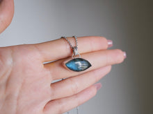 Load image into Gallery viewer, Labradorite Eye Pendant
