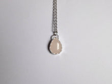 Load image into Gallery viewer, Pear Shaped Rose Quartz Pendant - Sc
