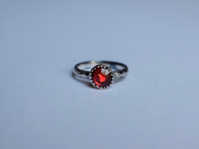 Load image into Gallery viewer, Size 6 Garnet ring
