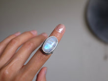 Load image into Gallery viewer, Size 5.5 Moonstone Statement ring
