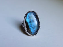 Load image into Gallery viewer, Size 8 Labradorite Ring
