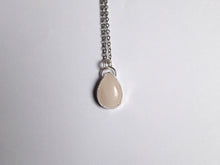Load image into Gallery viewer, Pear Shaped Rose Quartz Pendant - Ser
