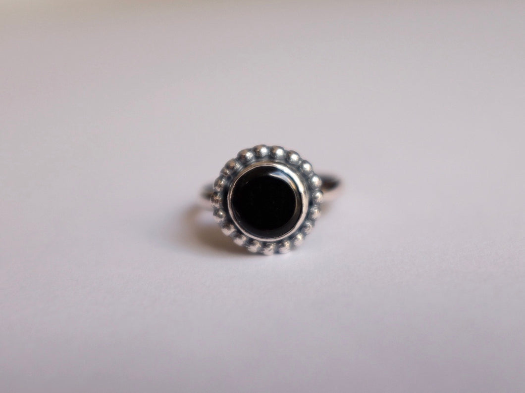 Size 7.75 Black Tourmaline Ring
