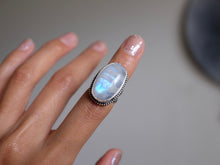 Load image into Gallery viewer, Size 5.5 Moonstone Statement ring
